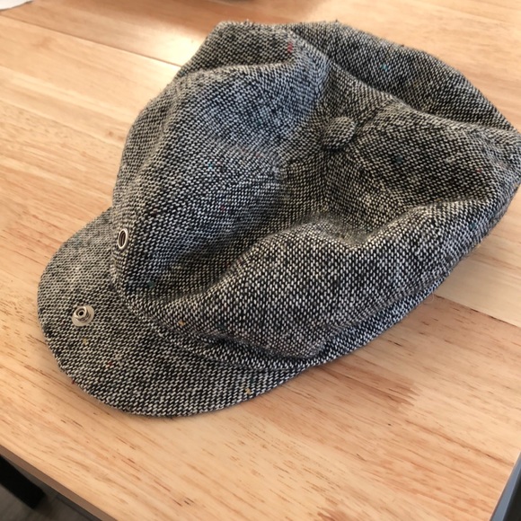 Irish style wool cap - Picture 2 of 3